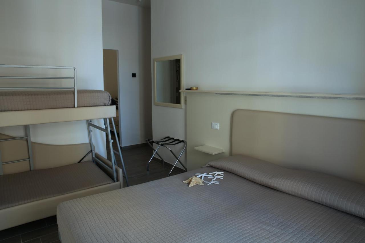 Hotel Philadelphia Cattolica Exterior photo